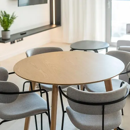 View Balticus 82 By Renters * 米兹多洛杰